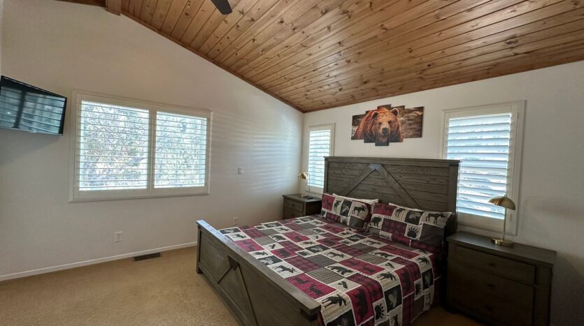 200 E Rainbow Blvd - Big Bear - California - 3 bed, 2.5 bath rental property