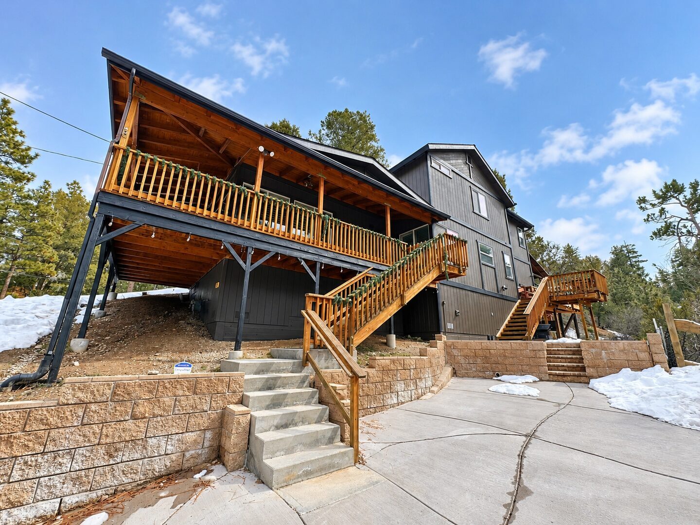 200 E Rainbow Blvd - Big Bear - California - 3 bed, 2.5 bath rental property