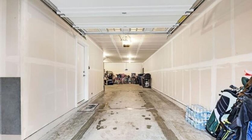2002 101st Ave SE #6 - Lake Stevens - Washington - 3 bed, 2.5 bath rental property