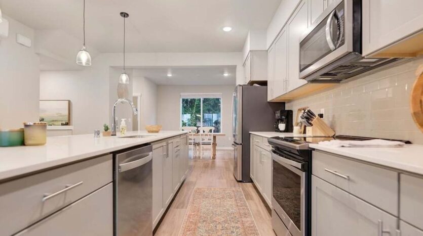 2002 101st Ave SE #6 - Lake Stevens - Washington - 3 bed, 2.5 bath rental property