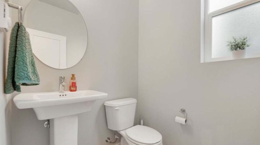2002 101st Ave SE #6 - Lake Stevens - Washington - 3 bed, 2.5 bath rental property