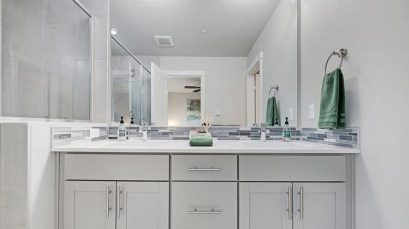 2002 101st Ave SE #6 - Lake Stevens - Washington - 3 bed, 2.5 bath rental property