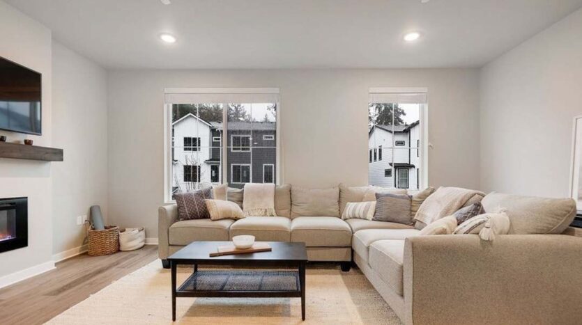 2002 101st Ave SE #6 - Lake Stevens - Washington - 3 bed, 2.5 bath rental property