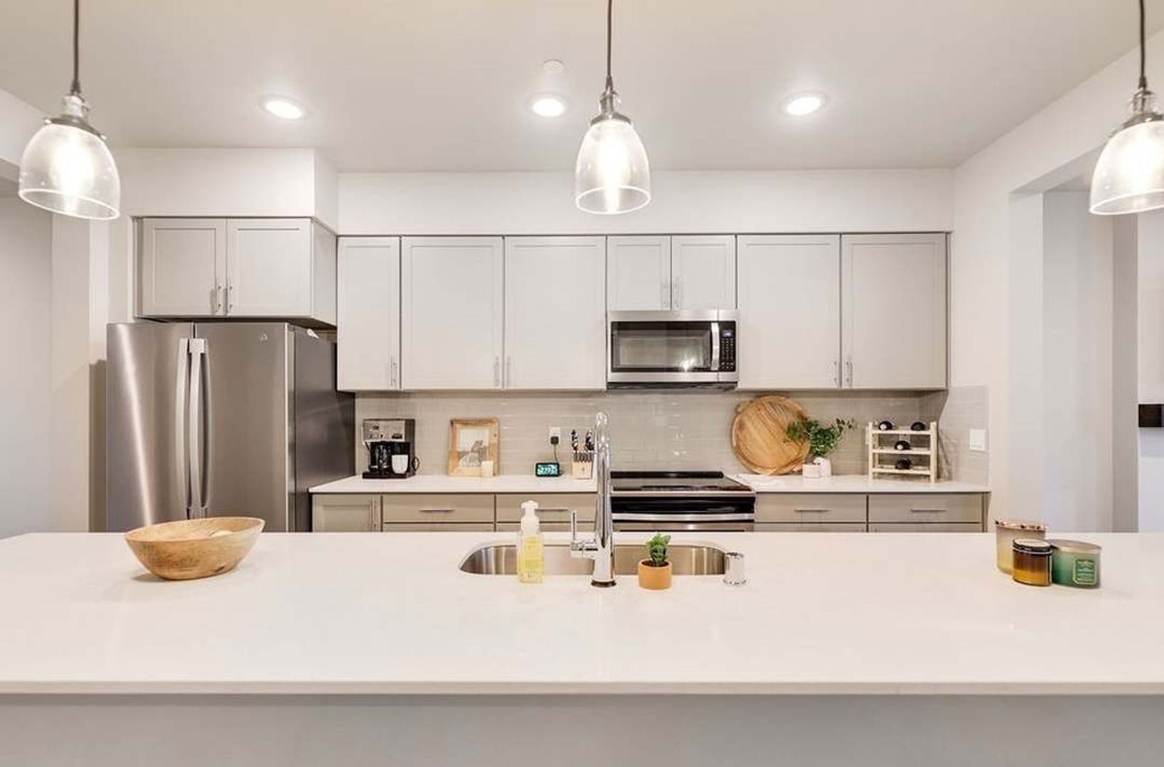 2002 101st Ave SE #6 - Lake Stevens - Washington - 3 bed, 2.5 bath rental property