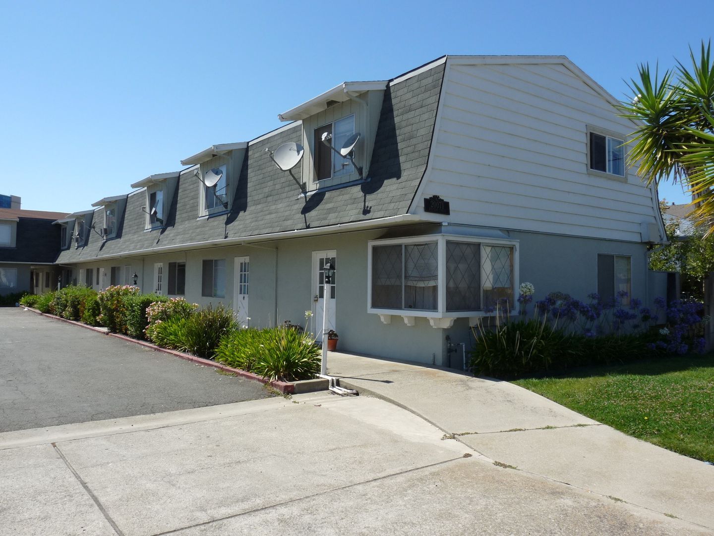 20071 Wisteria Street - Unit #6 - Castro Valley - California - 2 bed, 1.5 bath rental property