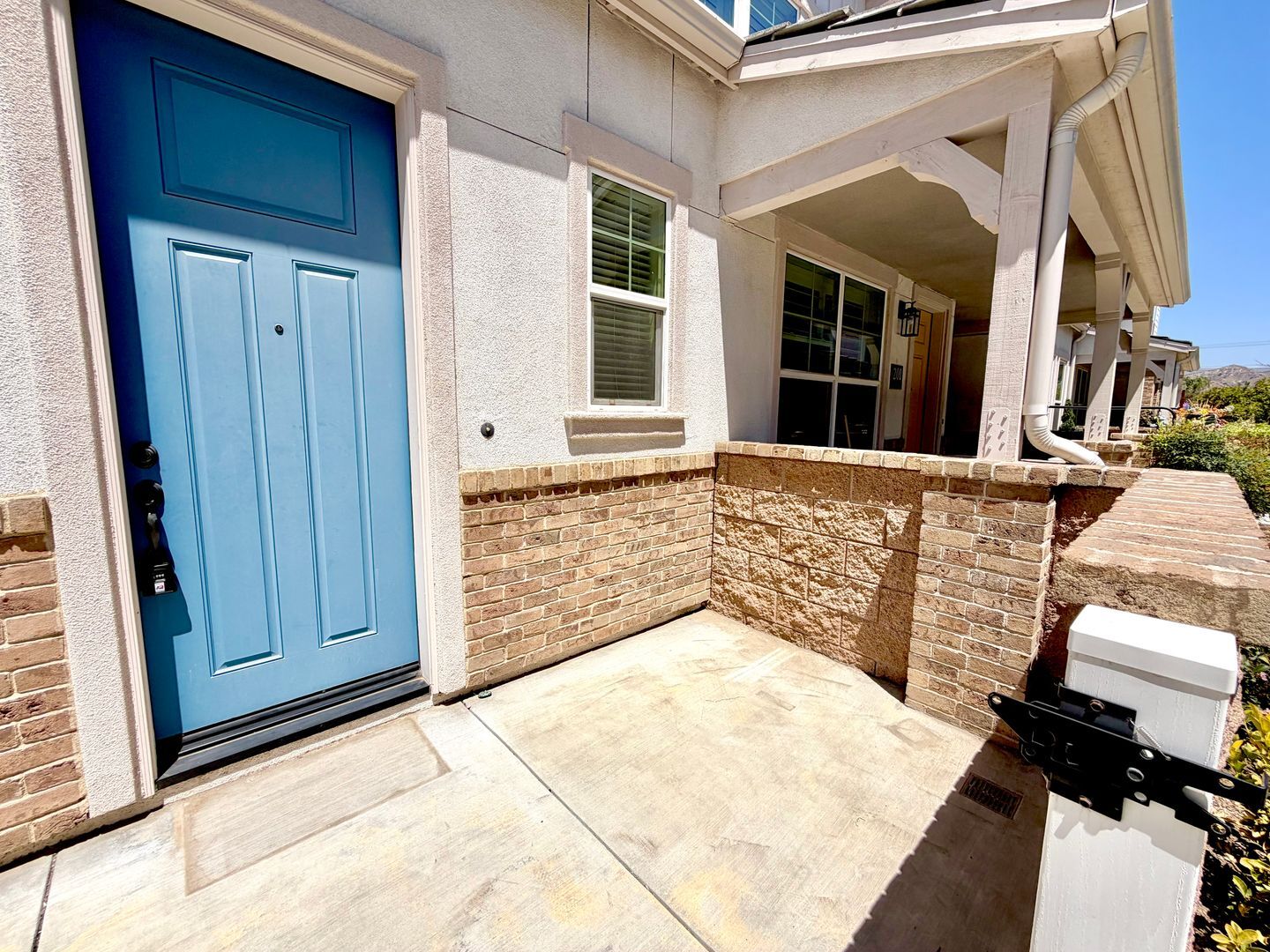 201 Red Brick Drive, #2 - Simi Valley - California - 3 bed, 2.5 bath rental property