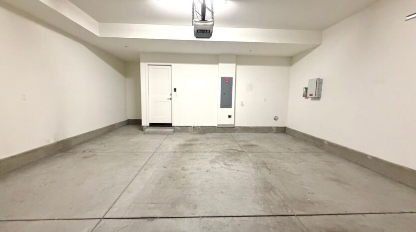 201 Red Brick Drive, #2 - Simi Valley - California - 3 bed, 2.5 bath rental property