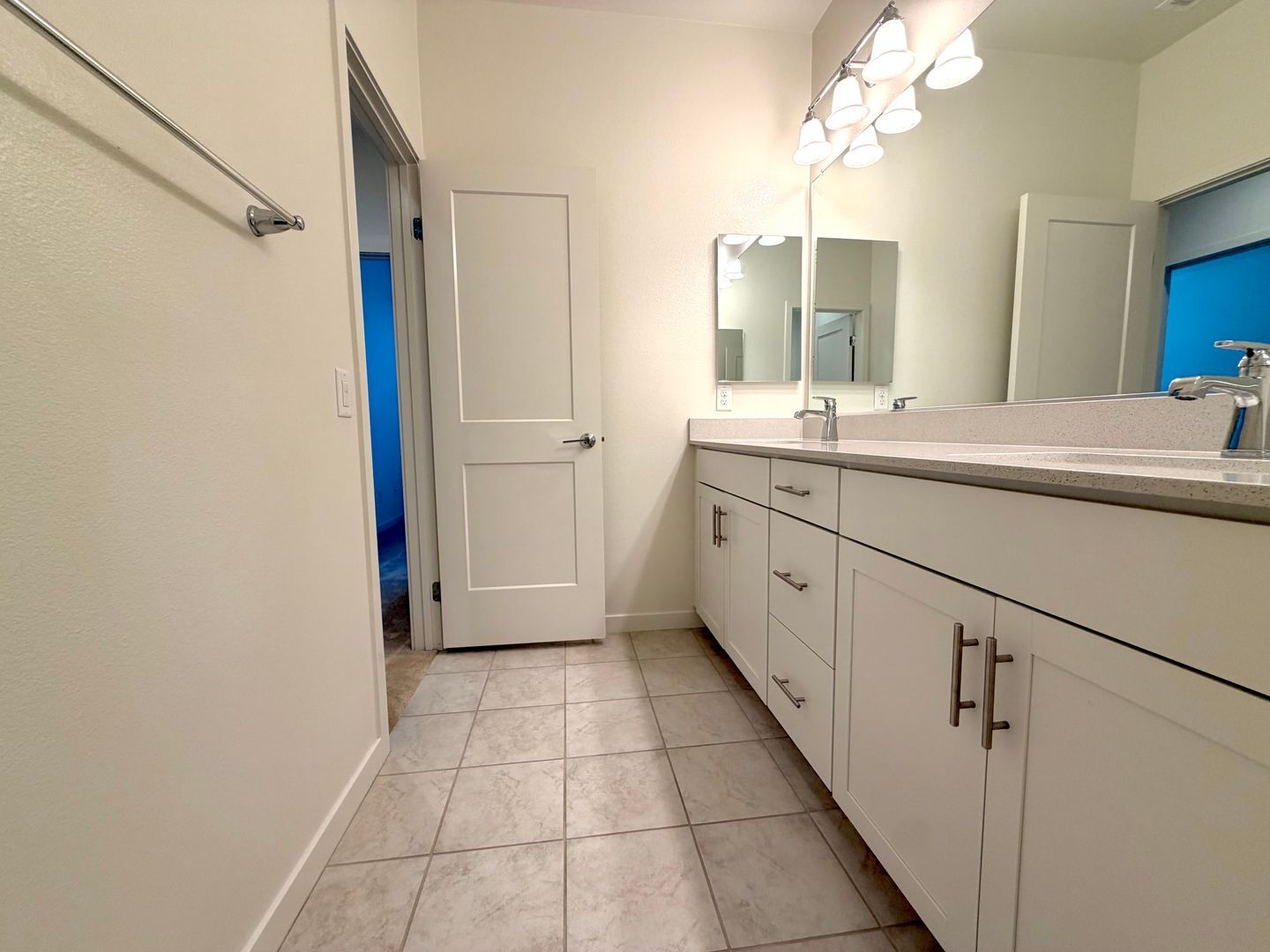 201 Red Brick Drive, #2 - Simi Valley - California - 3 bed, 2.5 bath rental property