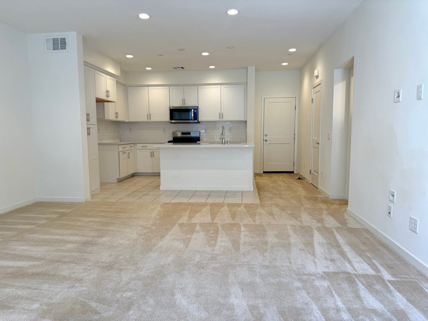 201 Red Brick Drive, #2 - Simi Valley - California - 3 bed, 2.5 bath rental property