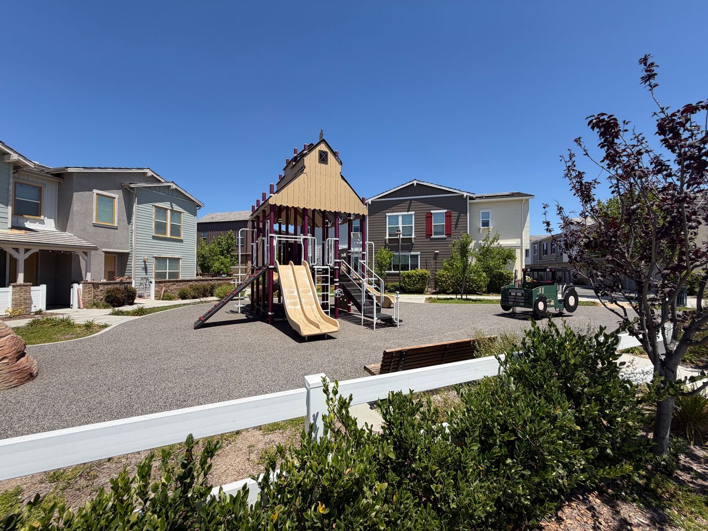 201 Red Brick Drive, #2 - Simi Valley - California - 3 bed, 2.5 bath rental property