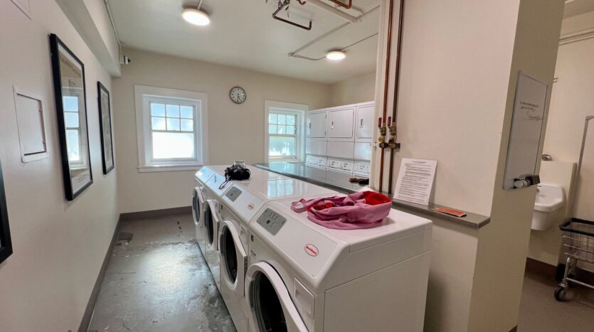 2015 NW Flanders St #502 - Portland - Oregon - 1 bath rental property
