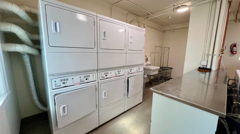 2015 NW Flanders St #502 - Portland - Oregon - 1 bath rental property