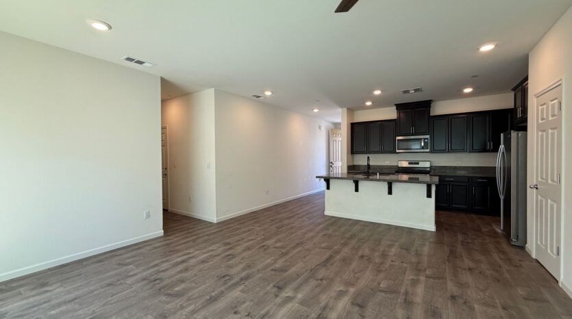 2038 S. Palm Street - Visalia - California - 3 bed, 3 bath rental property