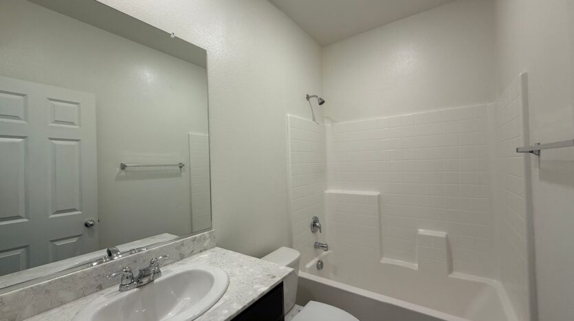 2038 S. Palm Street - Visalia - California - 3 bed, 3 bath rental property
