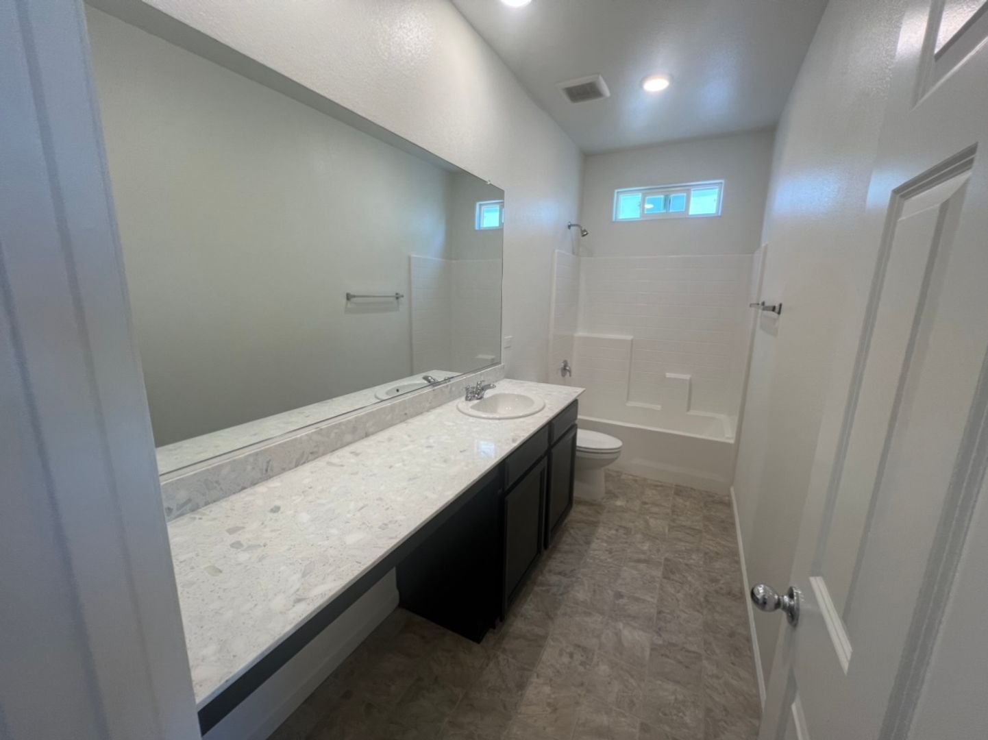 2038 S. Palm Street - Visalia - California - 3 bed, 3 bath rental property