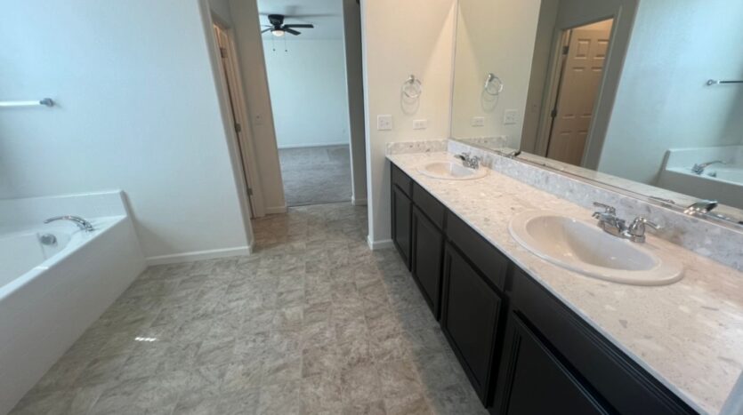 2038 S. Palm Street - Visalia - California - 3 bed, 3 bath rental property