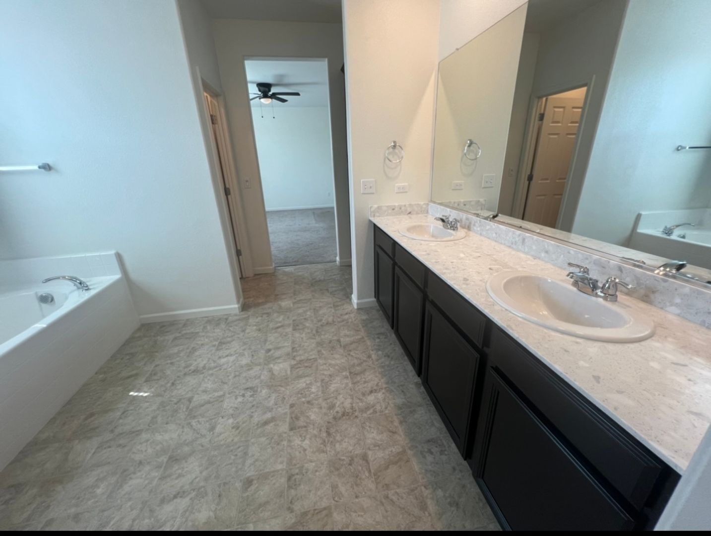 2038 S. Palm Street - Visalia - California - 3 bed, 3 bath rental property