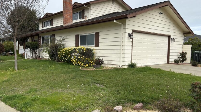 2040 Barbour Drive - Fairfield - California - 4 bed, 3 bath rental property