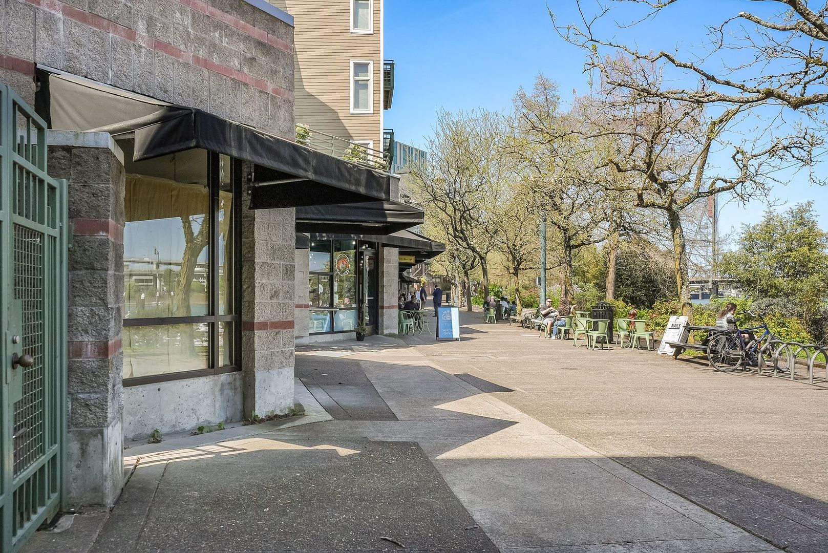 205 SW Montgomery St.  #204 - Portland - Oregon - 2 bed, 2 bath rental property