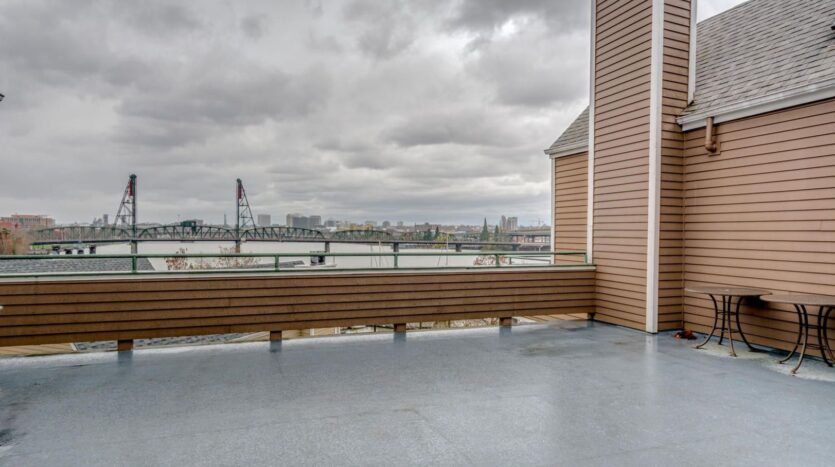 205 SW Montgomery St.  #204 - Portland - Oregon - 2 bed, 2 bath rental property