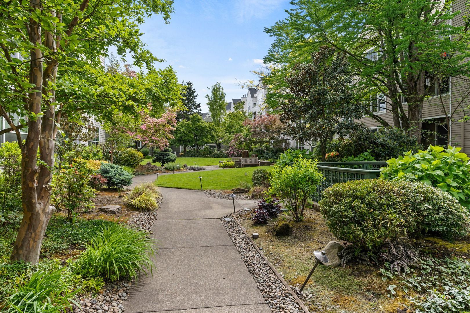 205 SW Montgomery St.  #204 - Portland - Oregon - 2 bed, 2 bath rental property