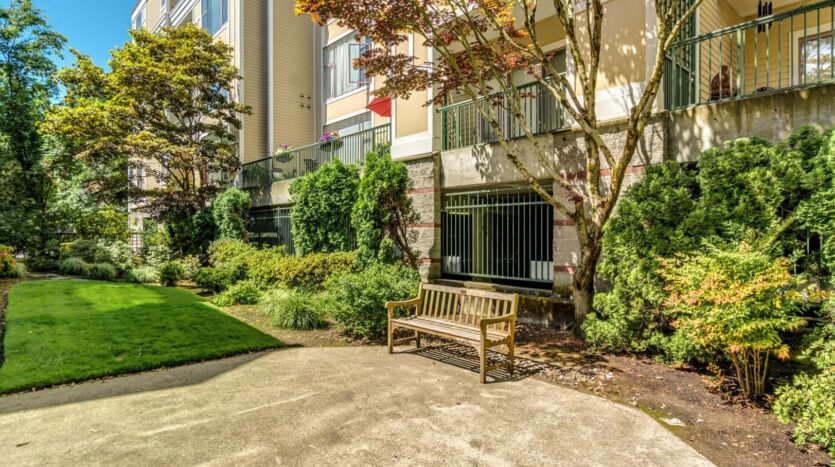 205 SW Montgomery St.  #204 - Portland - Oregon - 2 bed, 2 bath rental property