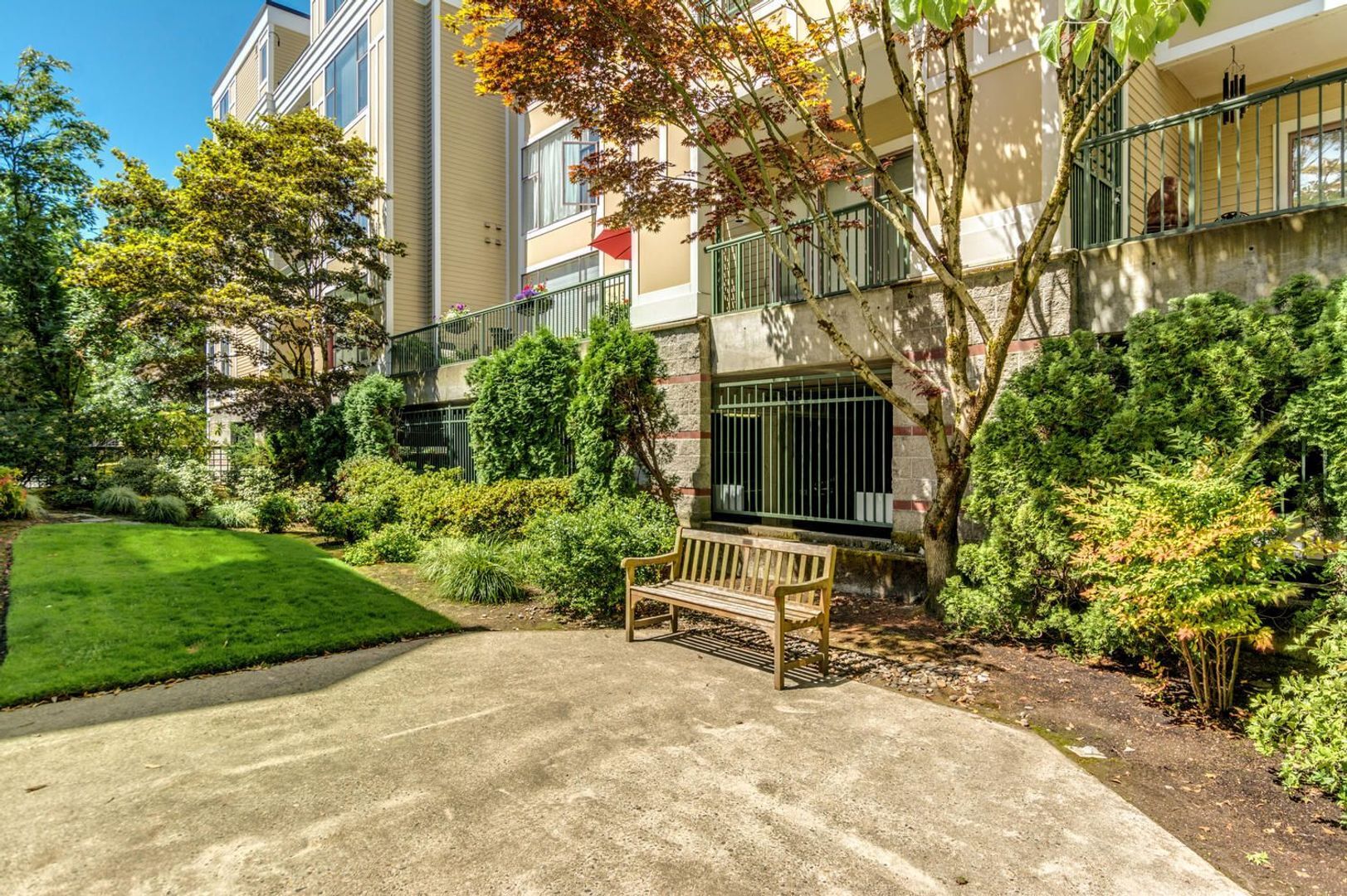 205 SW Montgomery St.  #204 - Portland - Oregon - 2 bed, 2 bath rental property