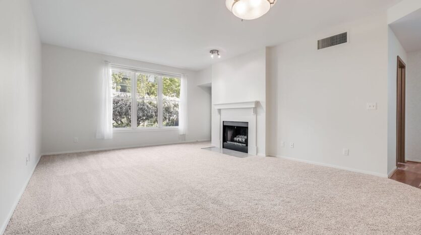 205 SW Montgomery St.  #204 - Portland - Oregon - 2 bed, 2 bath rental property