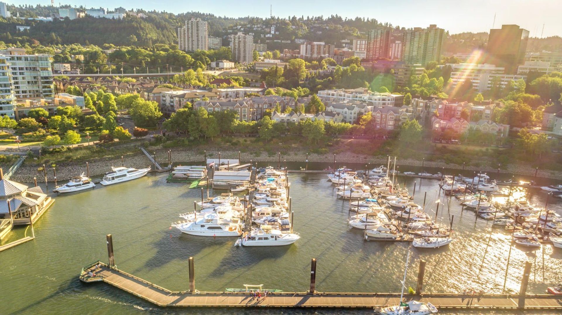 205 SW Montgomery St.  #204 - Portland - Oregon - 2 bed, 2 bath rental property
