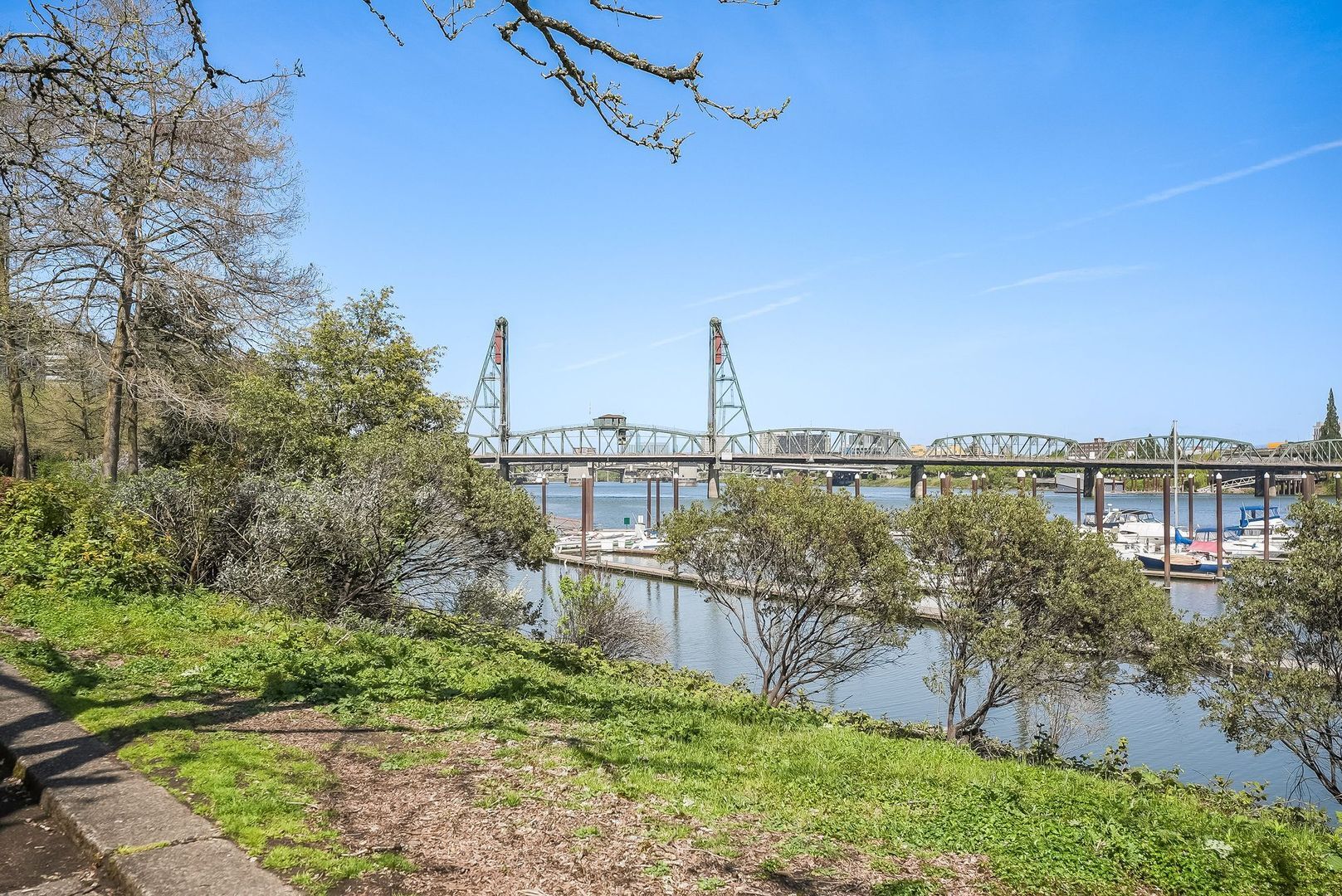 205 SW Montgomery St.  #204 - Portland - Oregon - 2 bed, 2 bath rental property