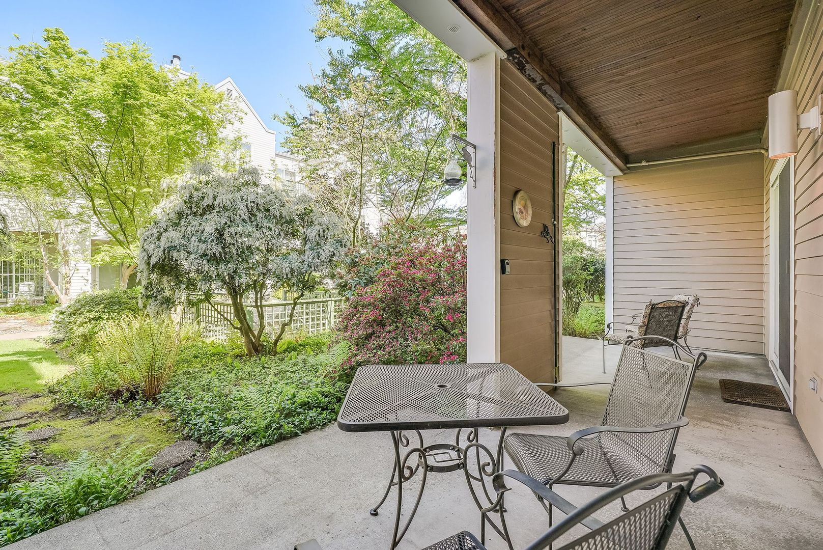 205 SW Montgomery St.  #204 - Portland - Oregon - 2 bed, 2 bath rental property
