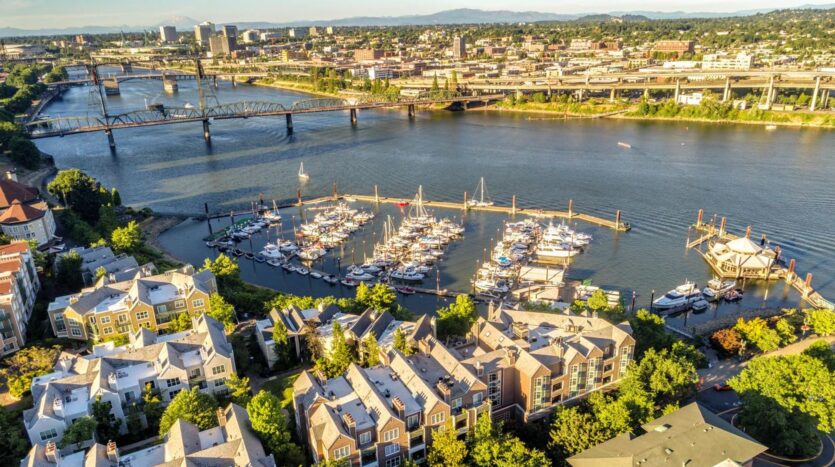 205 SW Montgomery St.  #204 - Portland - Oregon - 2 bed, 2 bath rental property