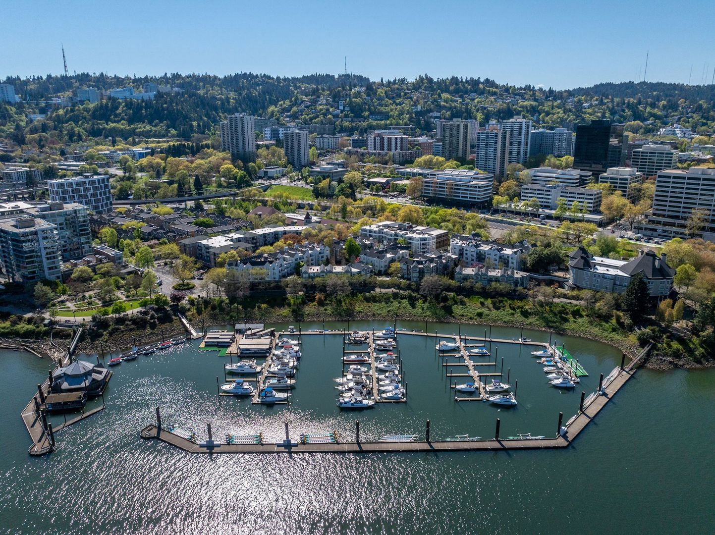 205 SW Montgomery St.  #204 - Portland - Oregon - 2 bed, 2 bath rental property