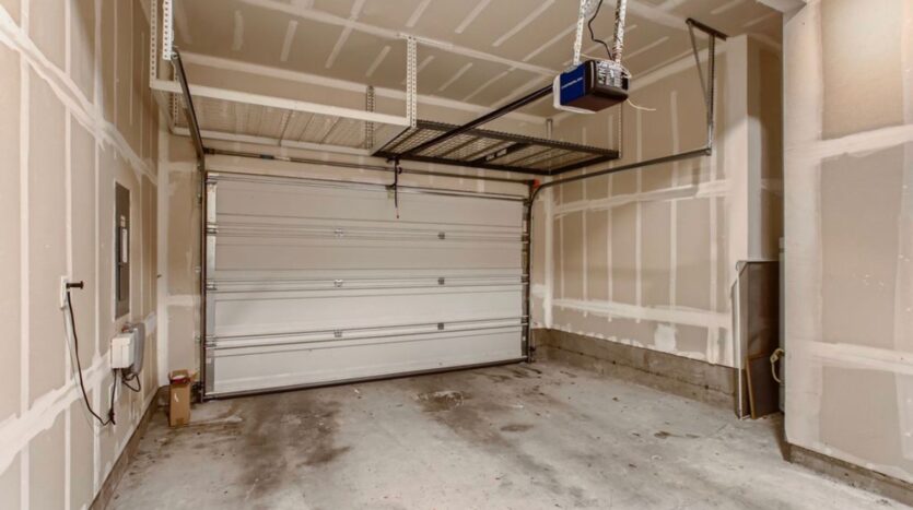 20815 SW Sister Lane - Beaverton - Oregon - 4 bed, 2.5 bath rental property