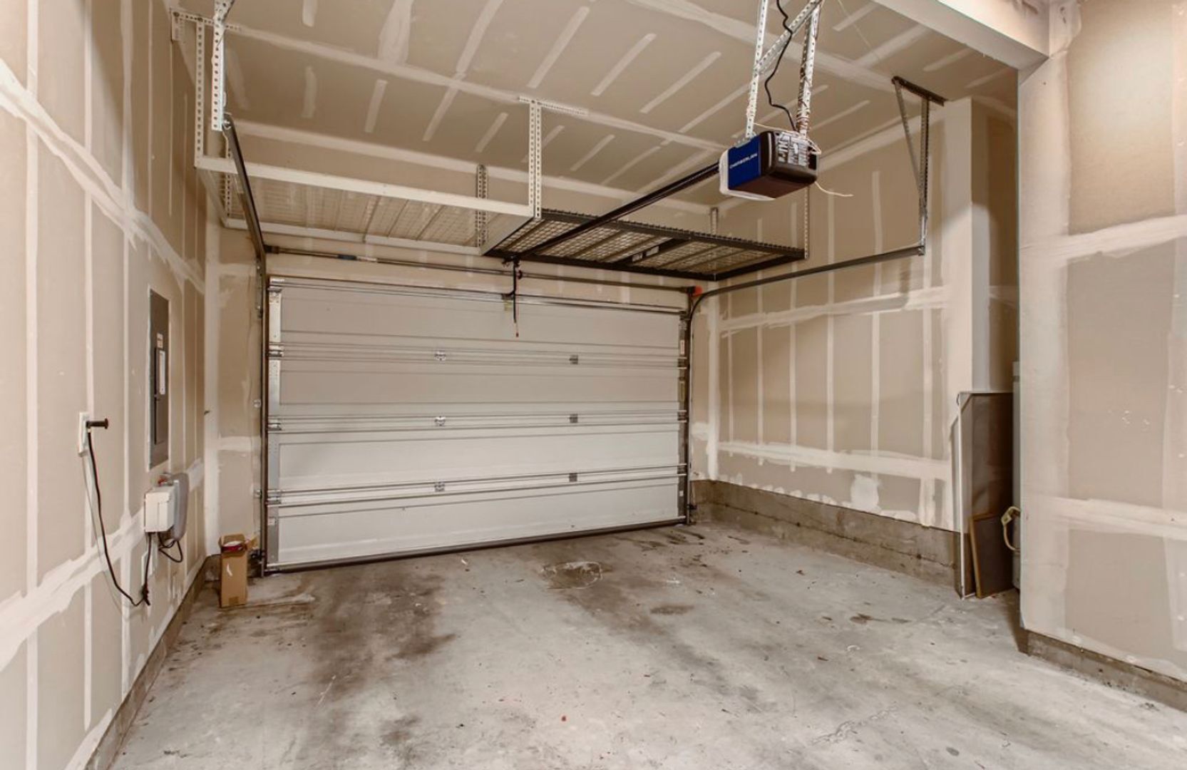 20815 SW Sister Lane - Beaverton - Oregon - 4 bed, 2.5 bath rental property