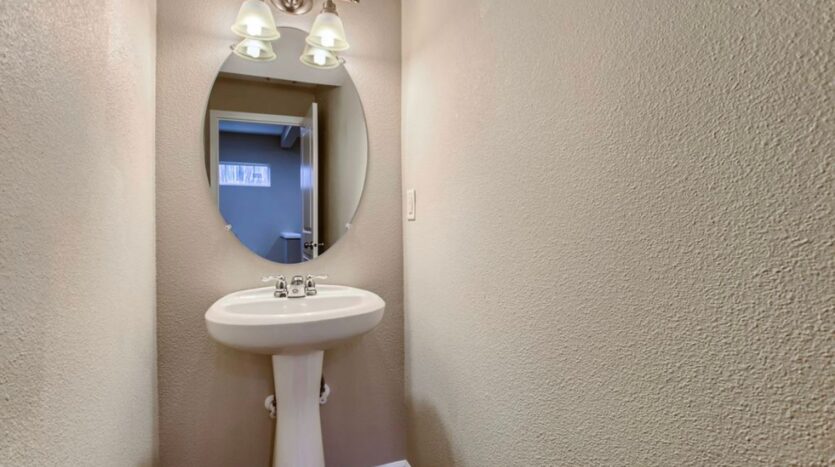 20815 SW Sister Lane - Beaverton - Oregon - 4 bed, 2.5 bath rental property