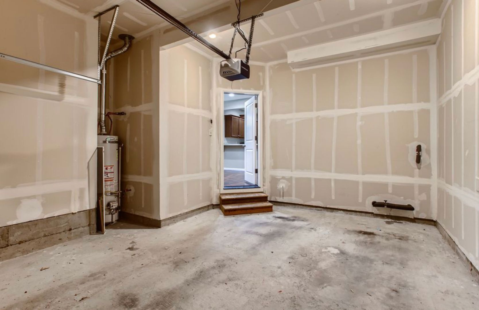 20815 SW Sister Lane - Beaverton - Oregon - 4 bed, 2.5 bath rental property