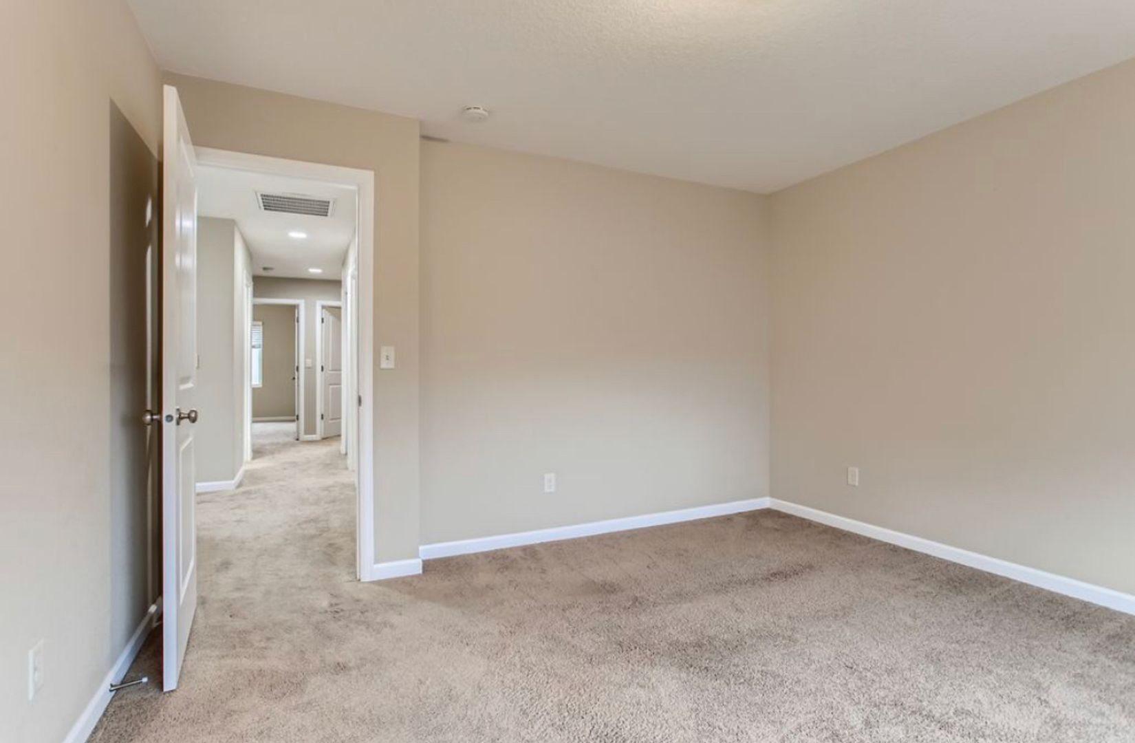20815 SW Sister Lane - Beaverton - Oregon - 4 bed, 2.5 bath rental property