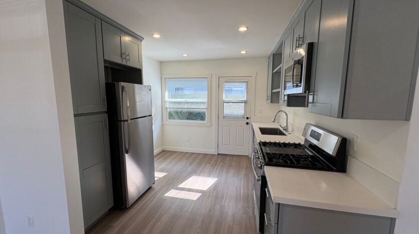2101-2107 Reed Ave. - San Diego - California - 2 bed, 1 bath rental property