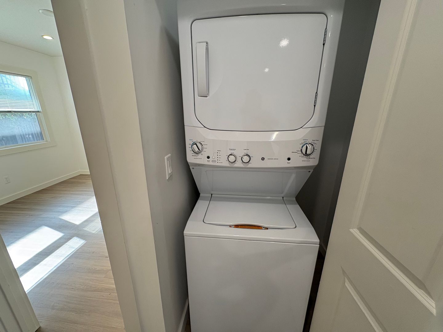 2101-2107 Reed Ave. - San Diego - California - 2 bed, 1 bath rental property