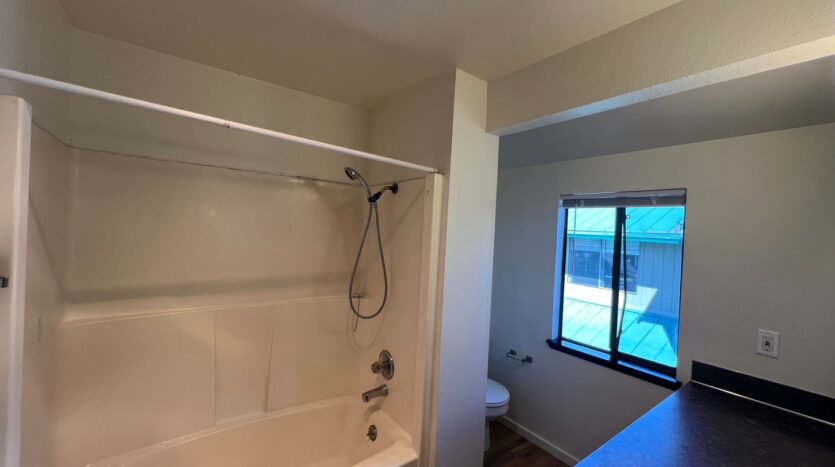2111 Knox Ave. - 6 - Bellingham - Washington - 3 bed, 1.5 bath rental property