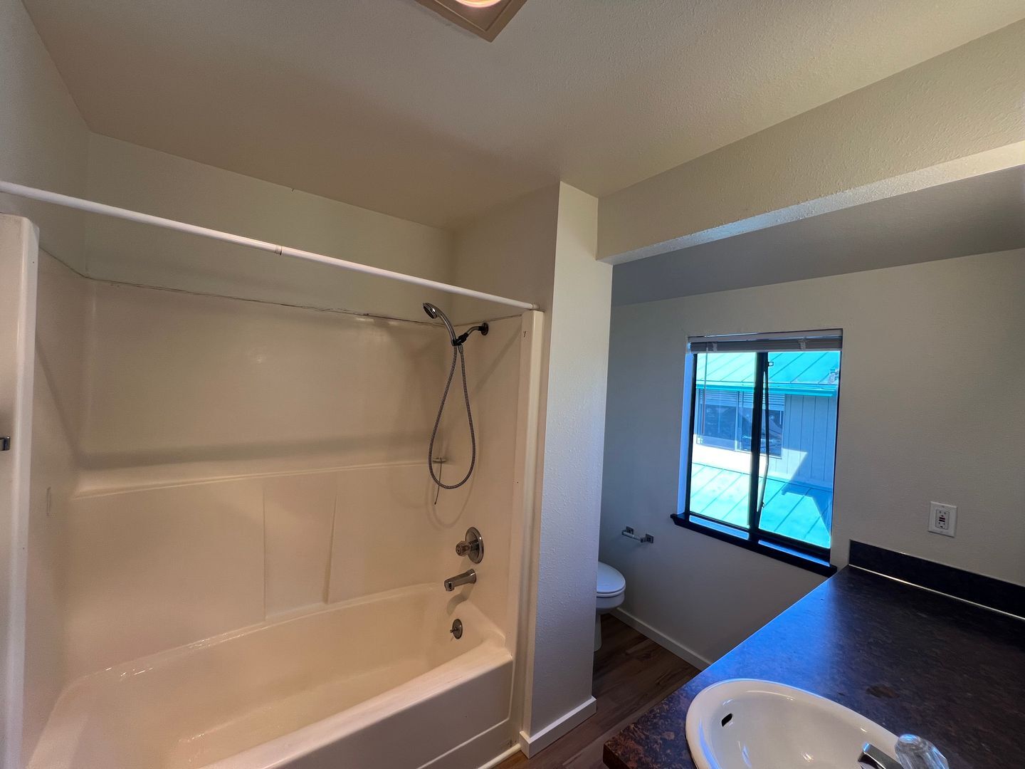 2111 Knox Ave. - 6 - Bellingham - Washington - 3 bed, 1.5 bath rental property