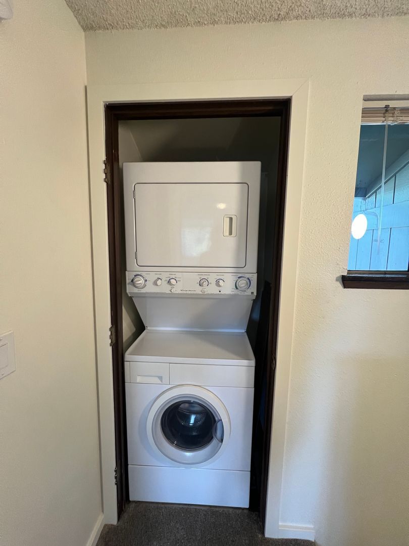 2111 Knox Ave. - 6 - Bellingham - Washington - 3 bed, 1.5 bath rental property