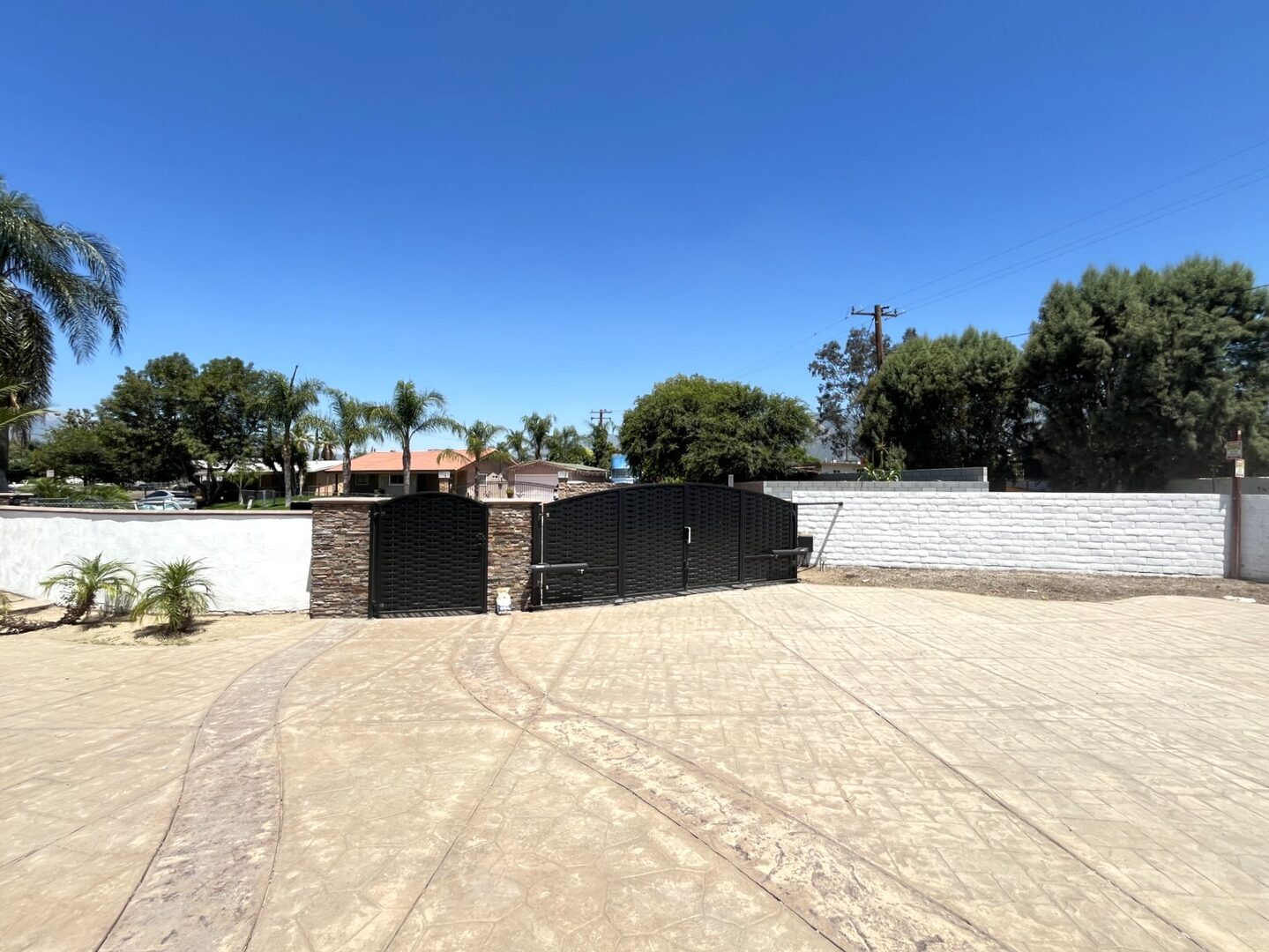 2203 Portola St - Muscoy - California - 3 bed, 2 bath rental property
