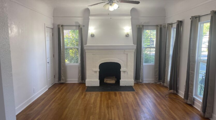 2233 Dwight Way - Stockton - California - 2 bed, 1 bath rental property