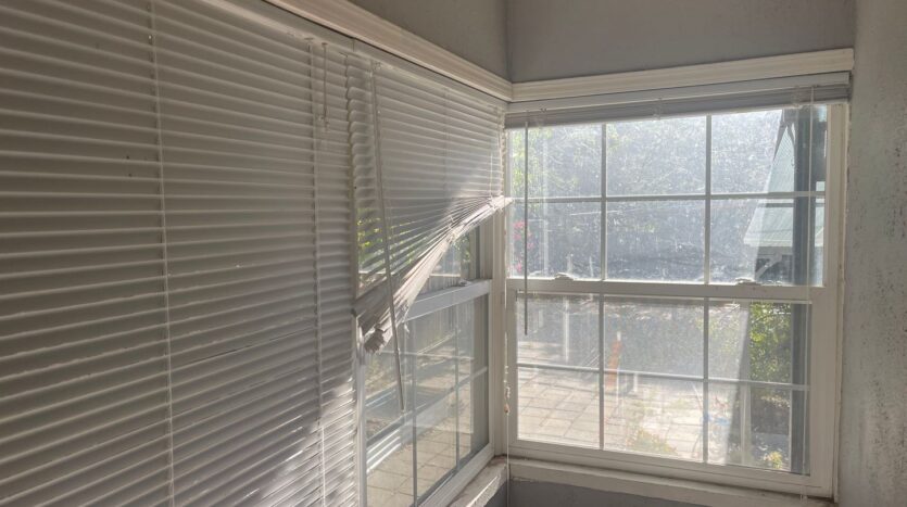 2233 Dwight Way - Stockton - California - 2 bed, 1 bath rental property