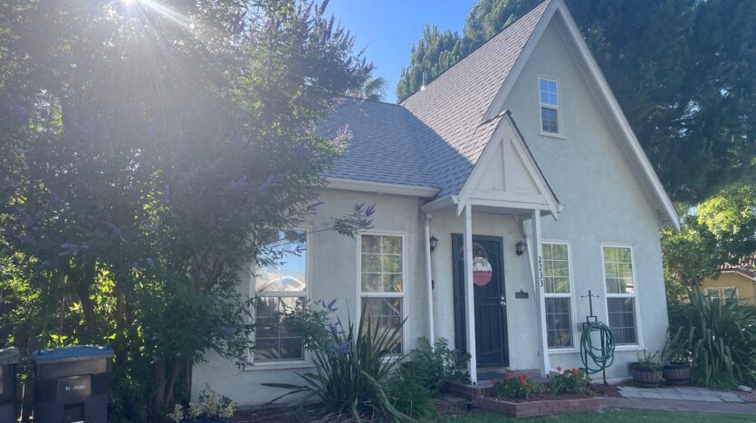 2233 Dwight Way - Stockton - California - 2 bed, 1 bath rental property