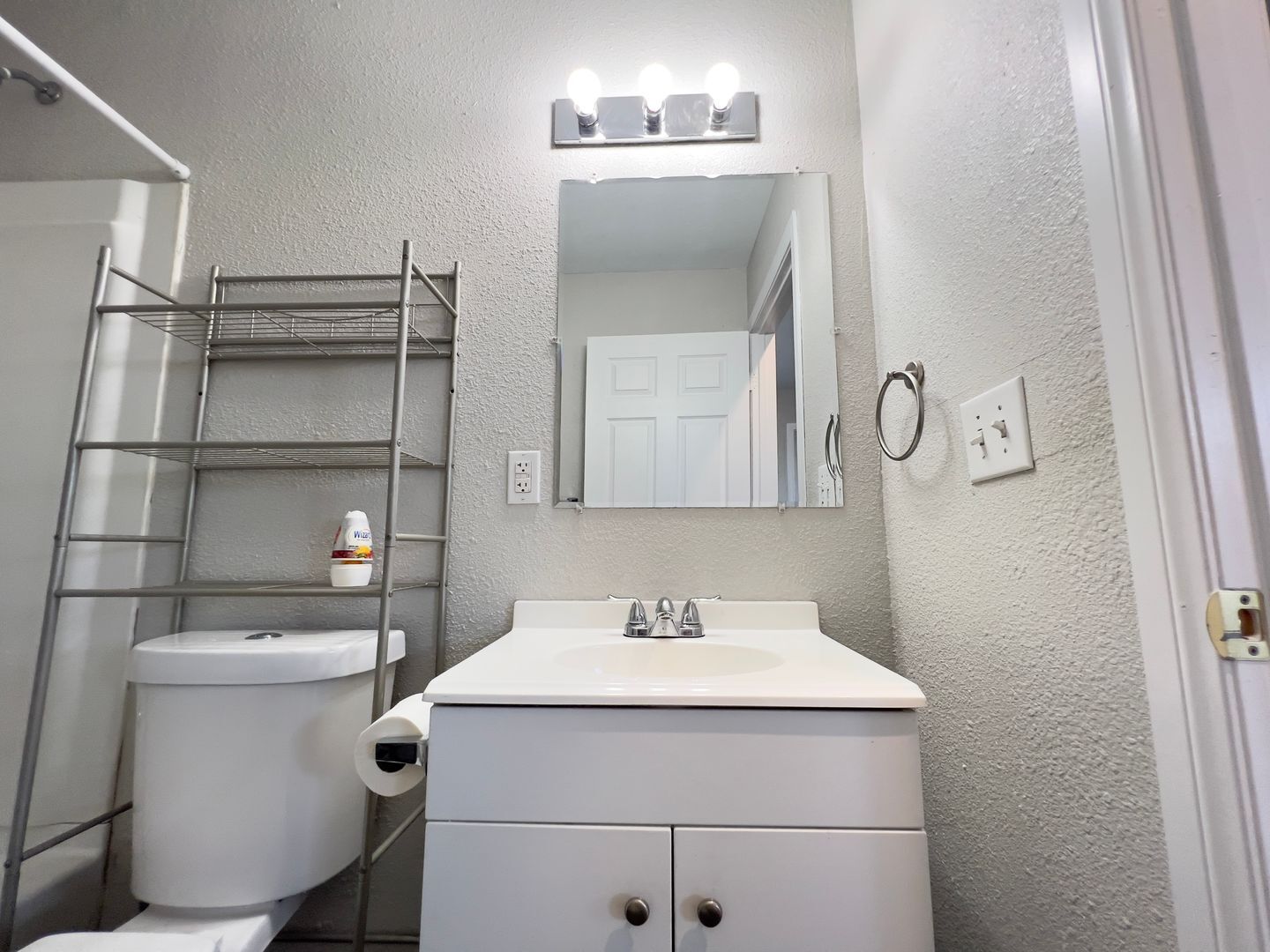 227 S Texas Ave  # B - Henderson - Nevada - 1 bath rental property
