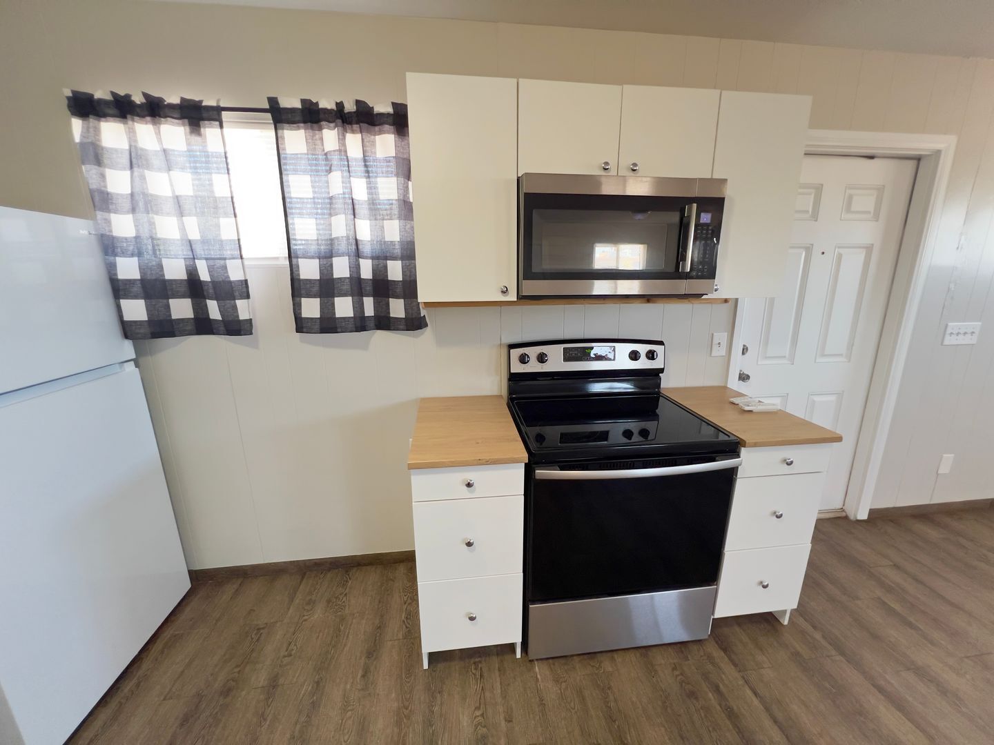 227 S Texas Ave  # B - Henderson - Nevada - 1 bath rental property