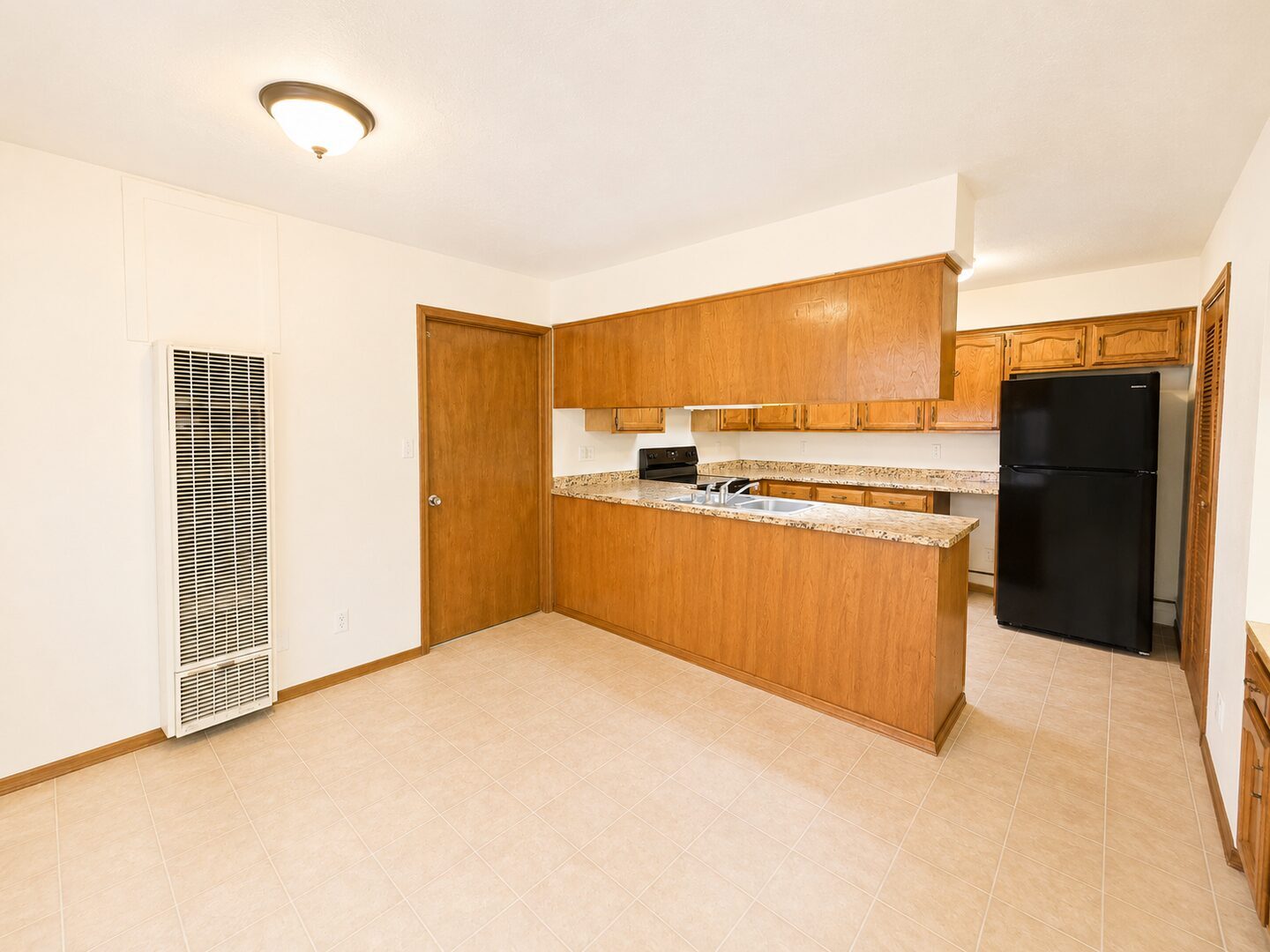 23 Lakeshore Dr. NE - Albuquerque - New Mexico - 3 bed, 2.5 bath rental property
